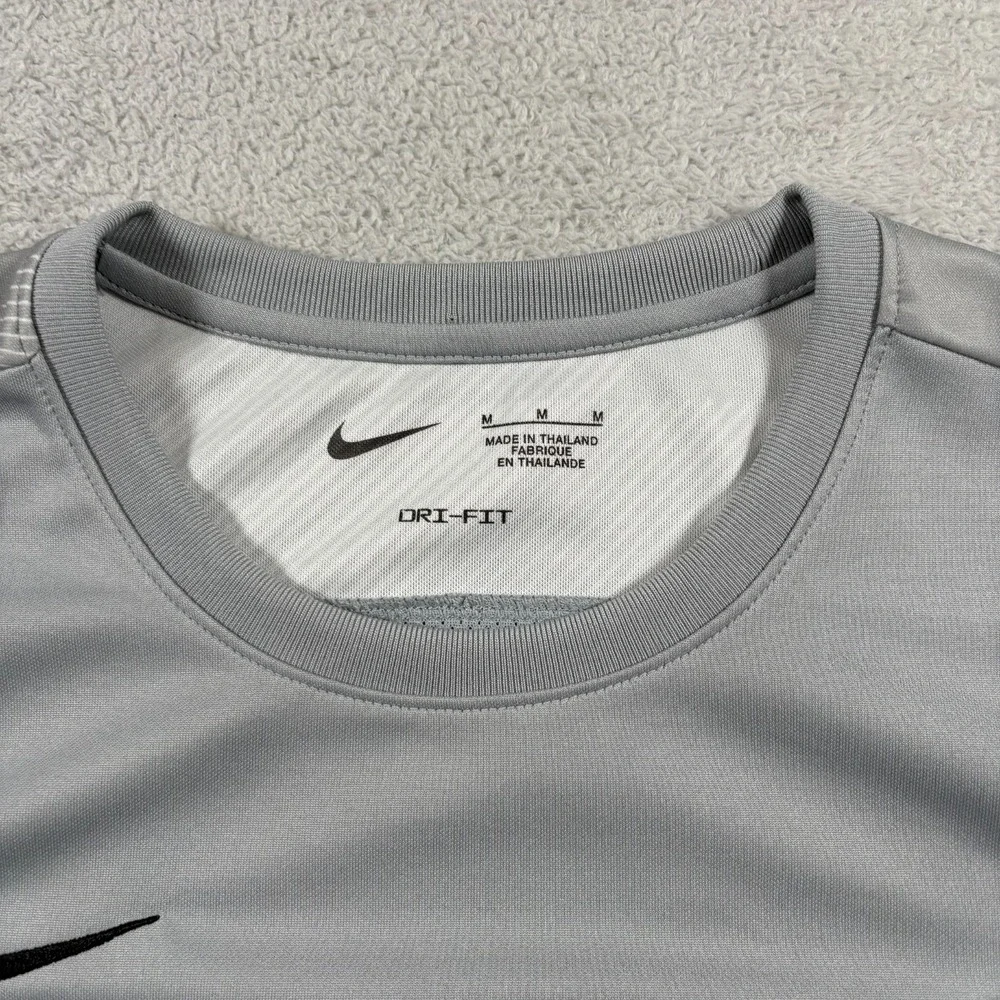 Nike Dri-Fit‎ Soccer Goalkeeper Shirt Womens Medium Gray Swoosh Logo Crewneck
